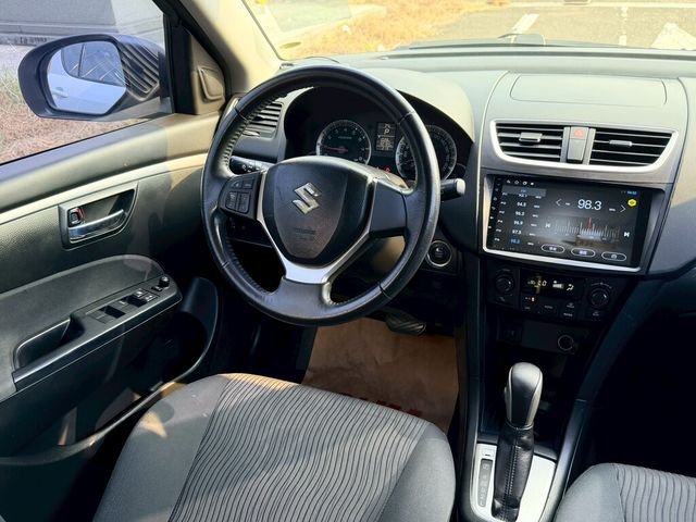 SUZUKI鈴木 SWIFT  第7張相片