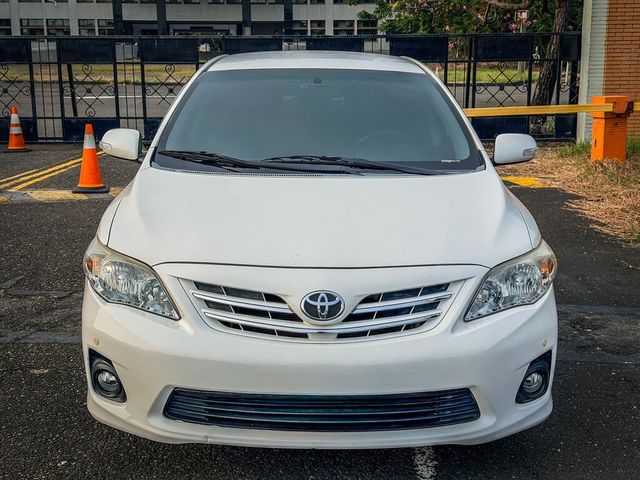 TOYOTA豐田 ALTIS  第3張相片