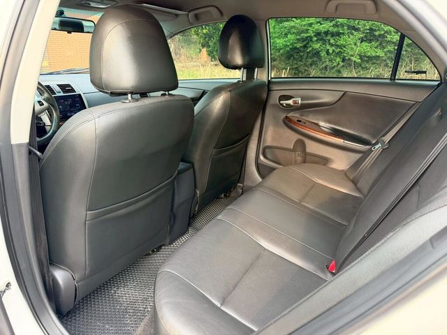 TOYOTA豐田 ALTIS  第13張相片