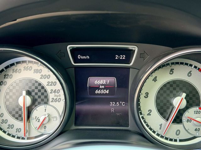 M-BENZ賓士 GLA250  第9張相片