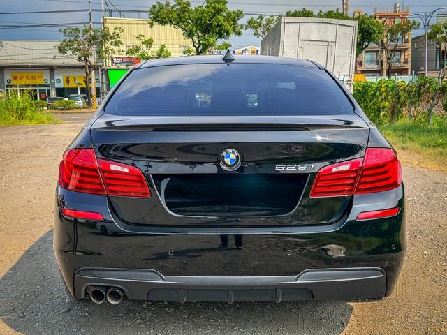 BMW寶馬 528  第4張相片