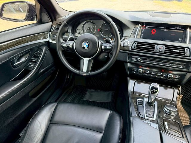 BMW寶馬 528  第7張相片