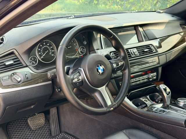 BMW寶馬 528  第13張相片