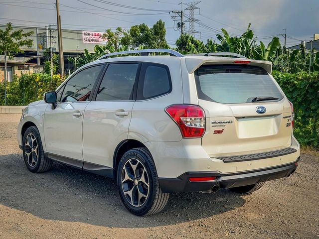 SUBARU速霸陸 FORESTER  第2張相片