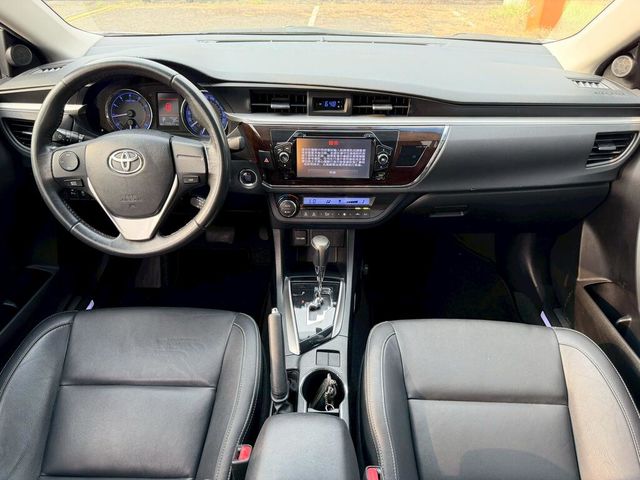TOYOTA豐田 ALTIS  第6張相片
