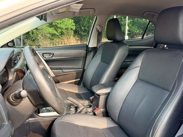 TOYOTA豐田 ALTIS  第14張相片