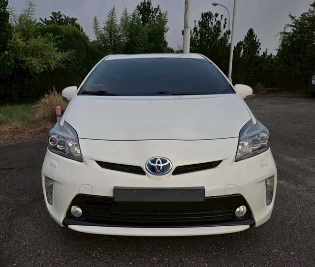 TOYOTA豐田 PRIUS  第3張相片