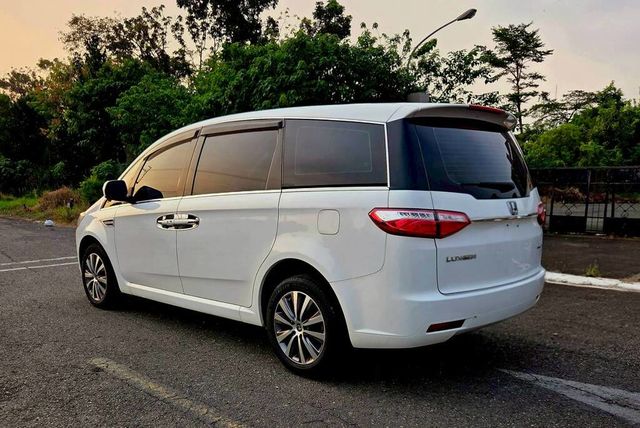 LUXGEN納智捷 M7 TURBO  第2張相片