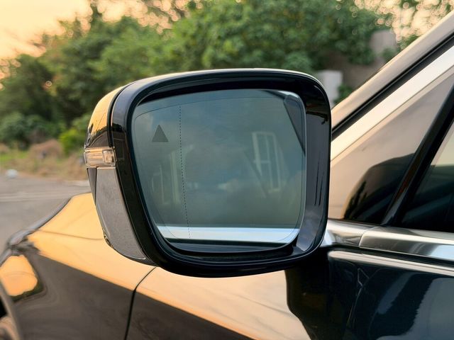 BMW寶馬 730I  第7張相片