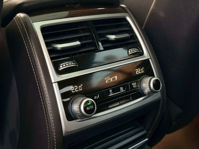 BMW寶馬 730I  第16張相片