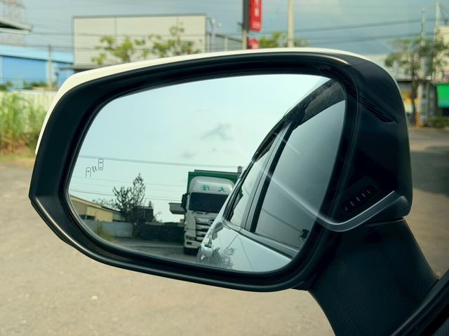 TOYOTA豐田 RAV4  第6張相片