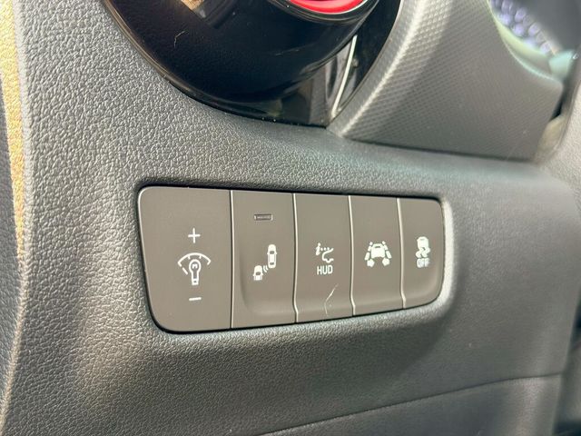 HYUNDAI現代 KONA  第13張相片