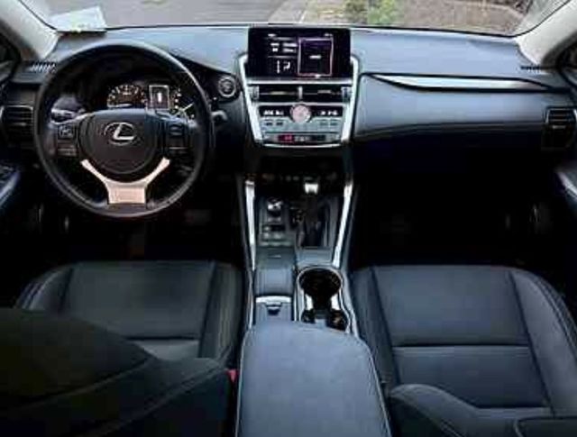LEXUS凌志 NX200  第4張相片