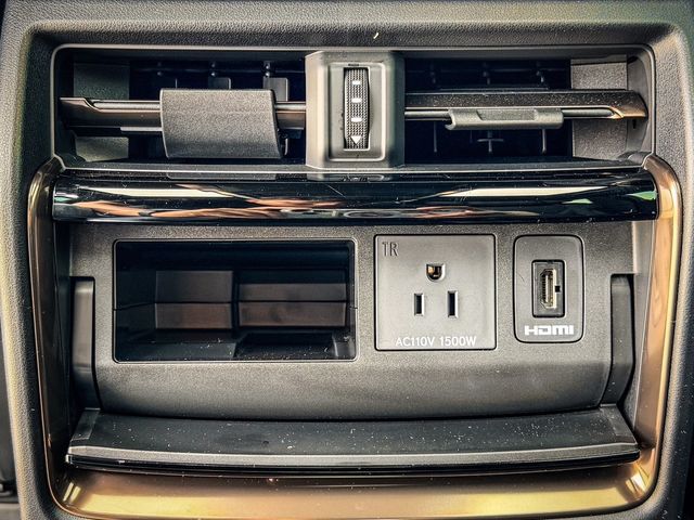 TOYOTA豐田 ALPHARD  第6張相片