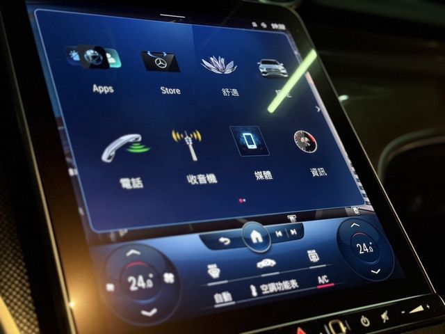 M-BENZ賓士 C300  第4張相片