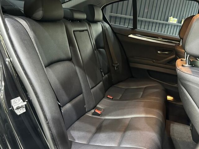 BMW寶馬 520I  第6張相片