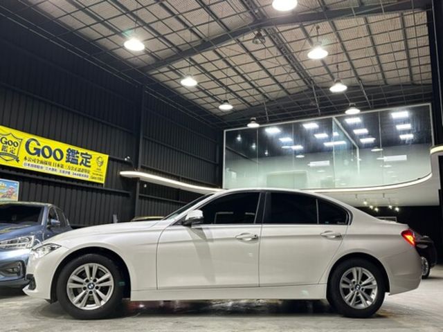 BMW寶馬 318I  第2張相片