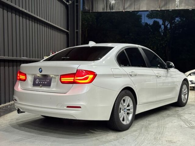 BMW寶馬 318I  第3張相片