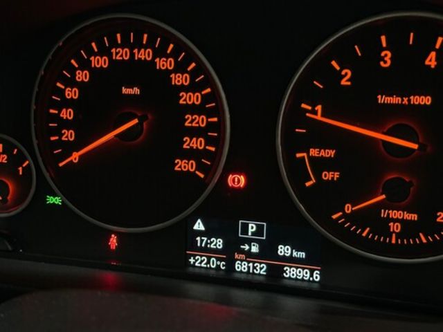 BMW寶馬 318I  第12張相片