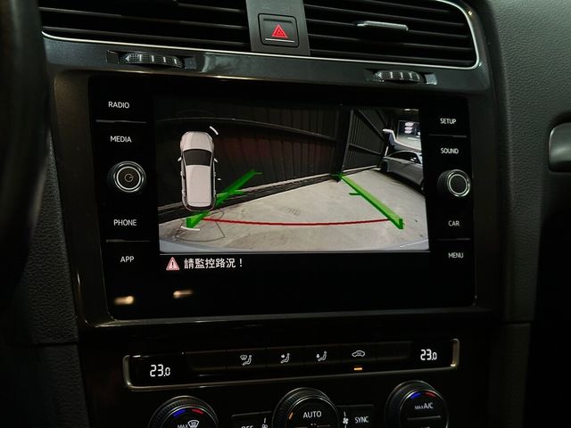 VOLKSWAGEN福斯 GOLF  第11張相片