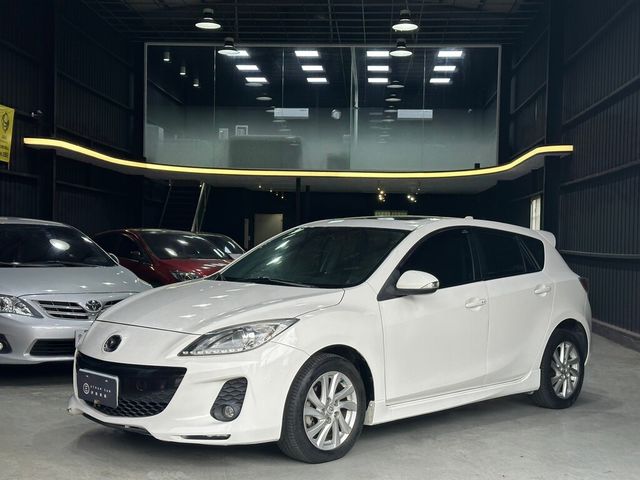 MAZDA馬自達 MAZDA 3  第1張相片