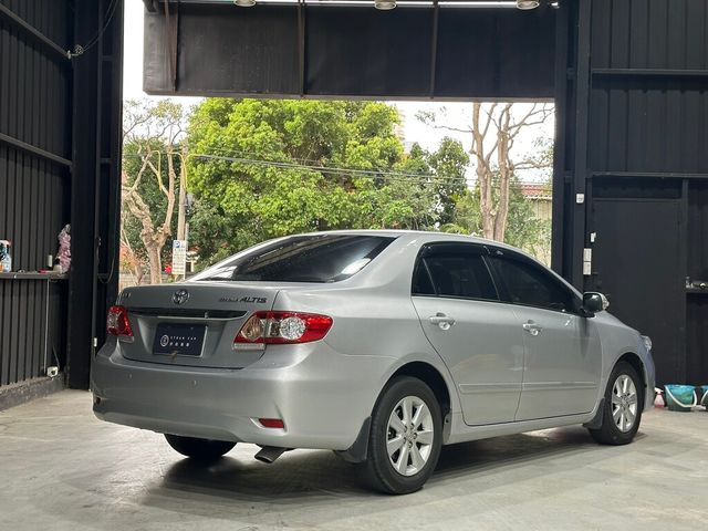 TOYOTA豐田 ALTIS  第5張相片