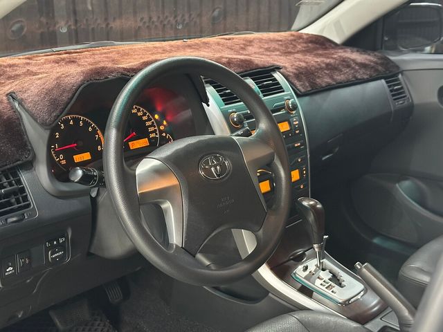 TOYOTA豐田 ALTIS  第7張相片