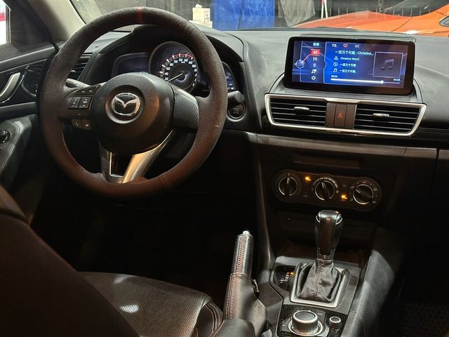 MAZDA馬自達 MAZDA 3  第7張相片