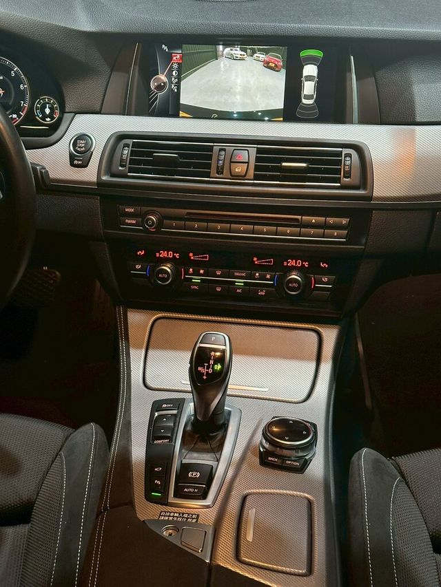 BMW寶馬 528I  第9張相片
