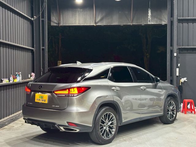 LEXUS凌志 RX300  第3張相片