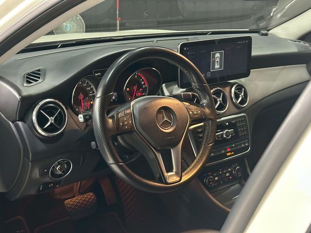 M-BENZ賓士 GLA250  第4張相片