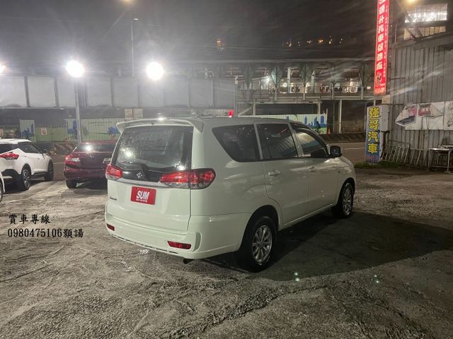 2018 Mitsubishi CMC Zinger 2.4精緻型 5速自排 自然進氣, 直列四缸, SOHC單凸輪軸  第3張相片