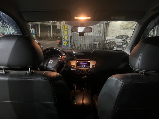 2018 Mitsubishi CMC Zinger 2.4精緻型 5速自排 自然進氣, 直列四缸, SOHC單凸輪軸  第6張相片