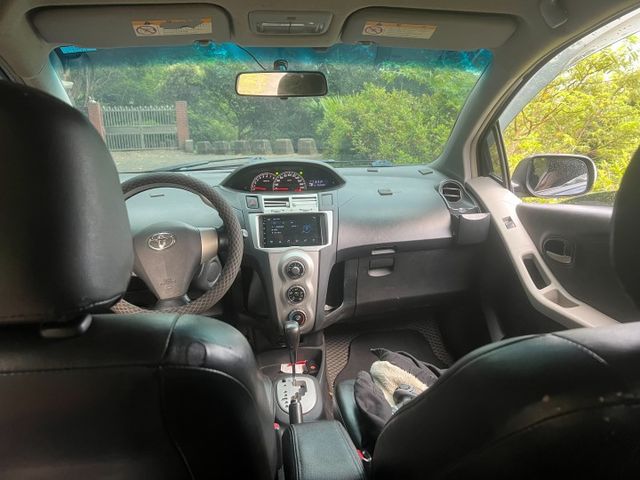 2009 Toyota Yaris 1.5 G Leather  4速自排  自然進氣, 直列4缸, DOHC雙凸輪軸,  第6張相片