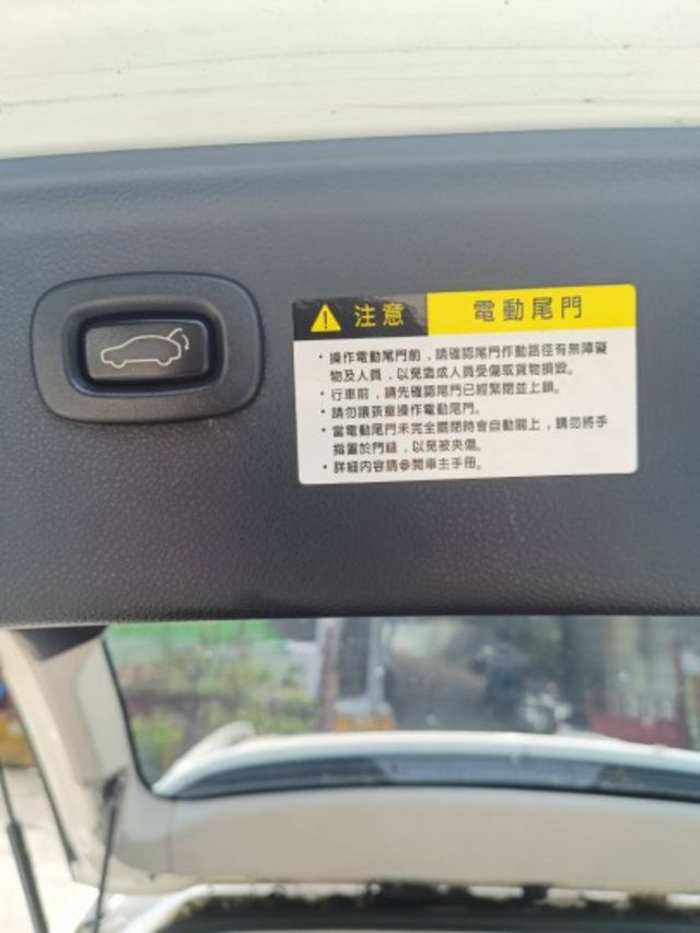 5速手自排  渦輪增壓, 直列4缸, DOHC雙凸輪軸, 16氣門  第8張相片