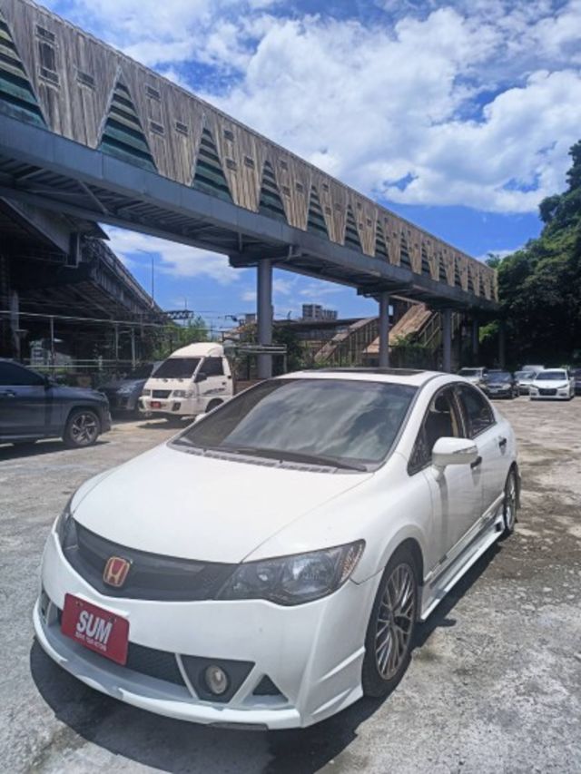CIVIC  第1張相片