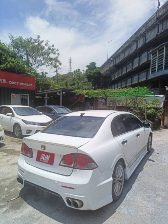 CIVIC  第5張相片