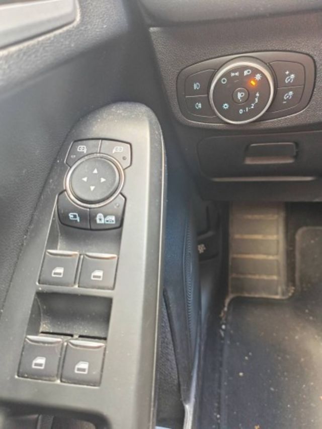 6速自排  自然進氣, 直列3缸, DOHC雙凸輪軸, 12氣門  第15張相片