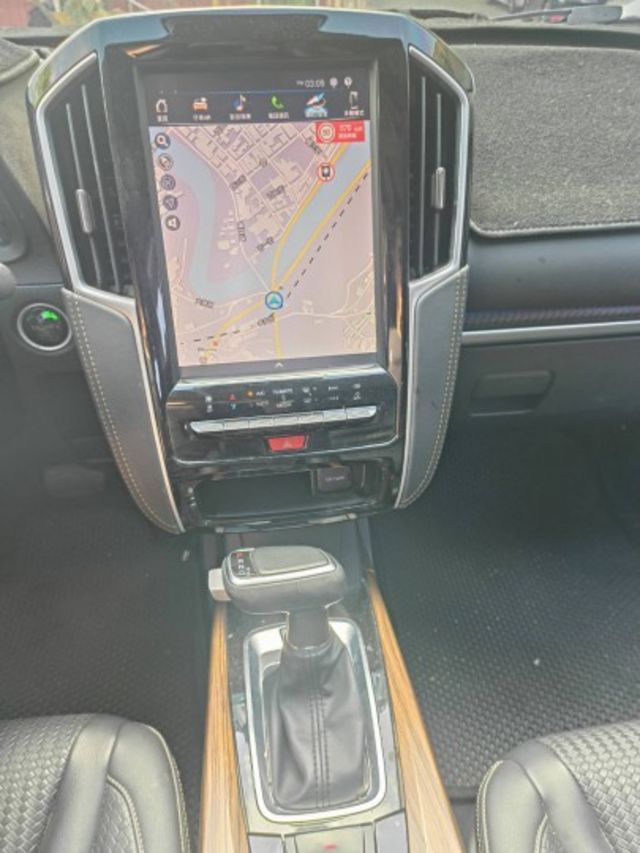 6速手自排 渦輪增壓, 直列4缸, DOHC雙凸輪軸, 16氣門  第12張相片