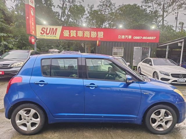 4速自排  自然進氣, 直列4缸, DOHC雙凸輪軸, 16氣門  第4張相片