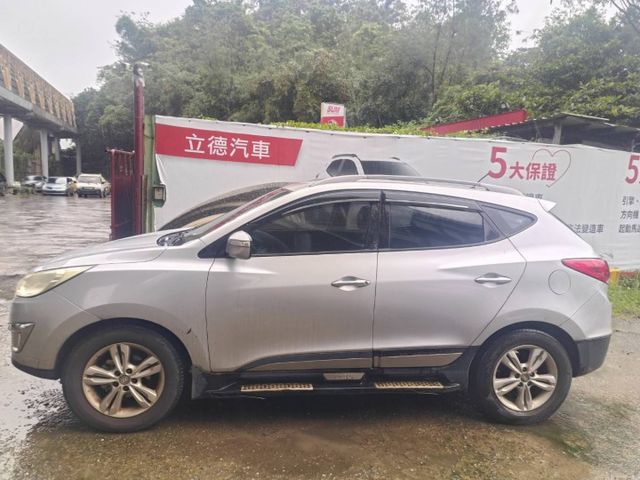 6速手自排  自然進氣, 直列4缸, DOHC雙凸輪軸, 16氣門  第4張相片