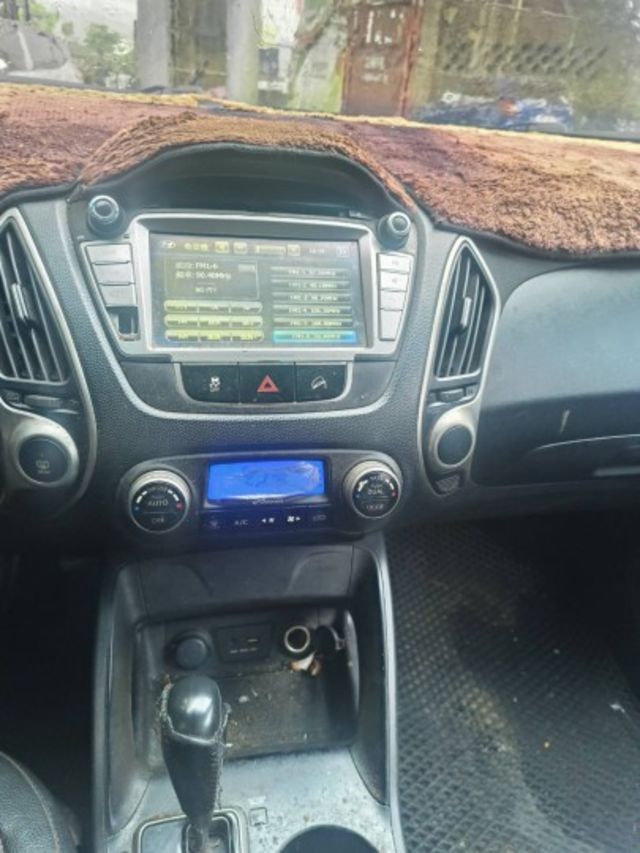 6速手自排  自然進氣, 直列4缸, DOHC雙凸輪軸, 16氣門  第8張相片