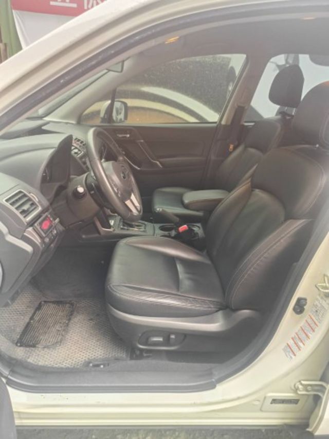 CVT 6速手自排 高性能模式模擬8速 渦輪增壓, 水平對臥4缸, DOHC雙凸輪軸, 16氣門  第11張相片