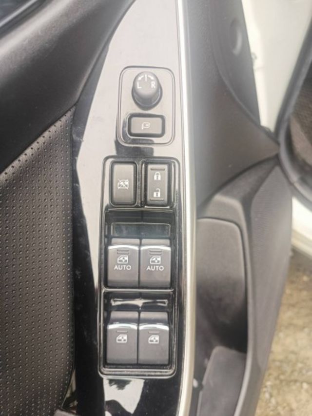 CVT 6速手自排 高性能模式模擬8速 渦輪增壓, 水平對臥4缸, DOHC雙凸輪軸, 16氣門  第12張相片