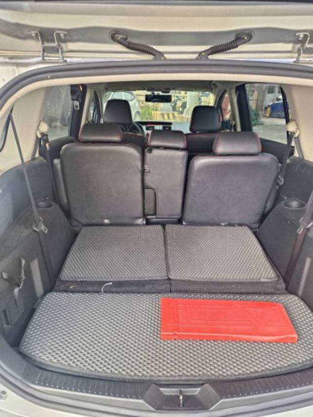 5速手自排  自然進氣, 直列4缸, DOHC雙凸輪軸, 16氣門  第8張相片