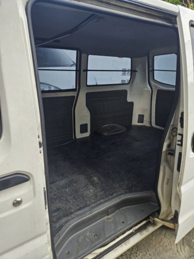 5速手排  第6張相片