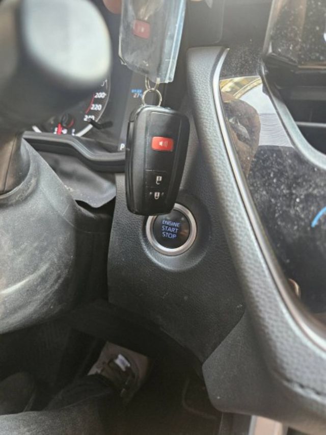 CVT 7速手自排  自然進氣, 直列4缸, DOHC雙凸輪軸, 16氣門  第8張相片