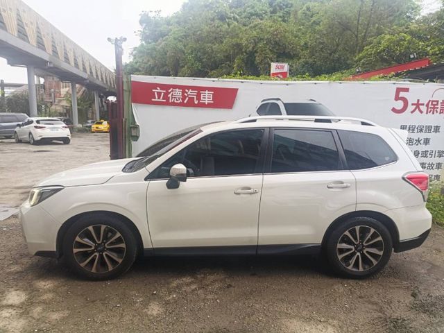 CVT 6速手自排 高性能模式模擬8速 渦輪增壓, 水平對臥4缸, DOHC雙凸輪軸, 16氣門  第4張相片