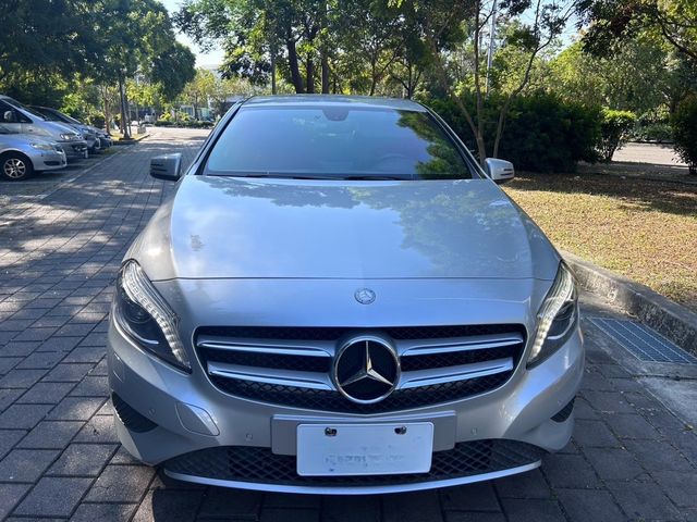 M-BENZ賓士 A180  第3張相片