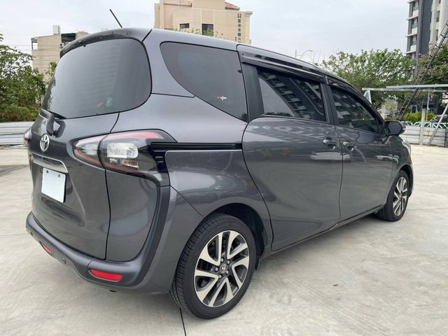 TOYOTA豐田 SIENTA  第2張相片